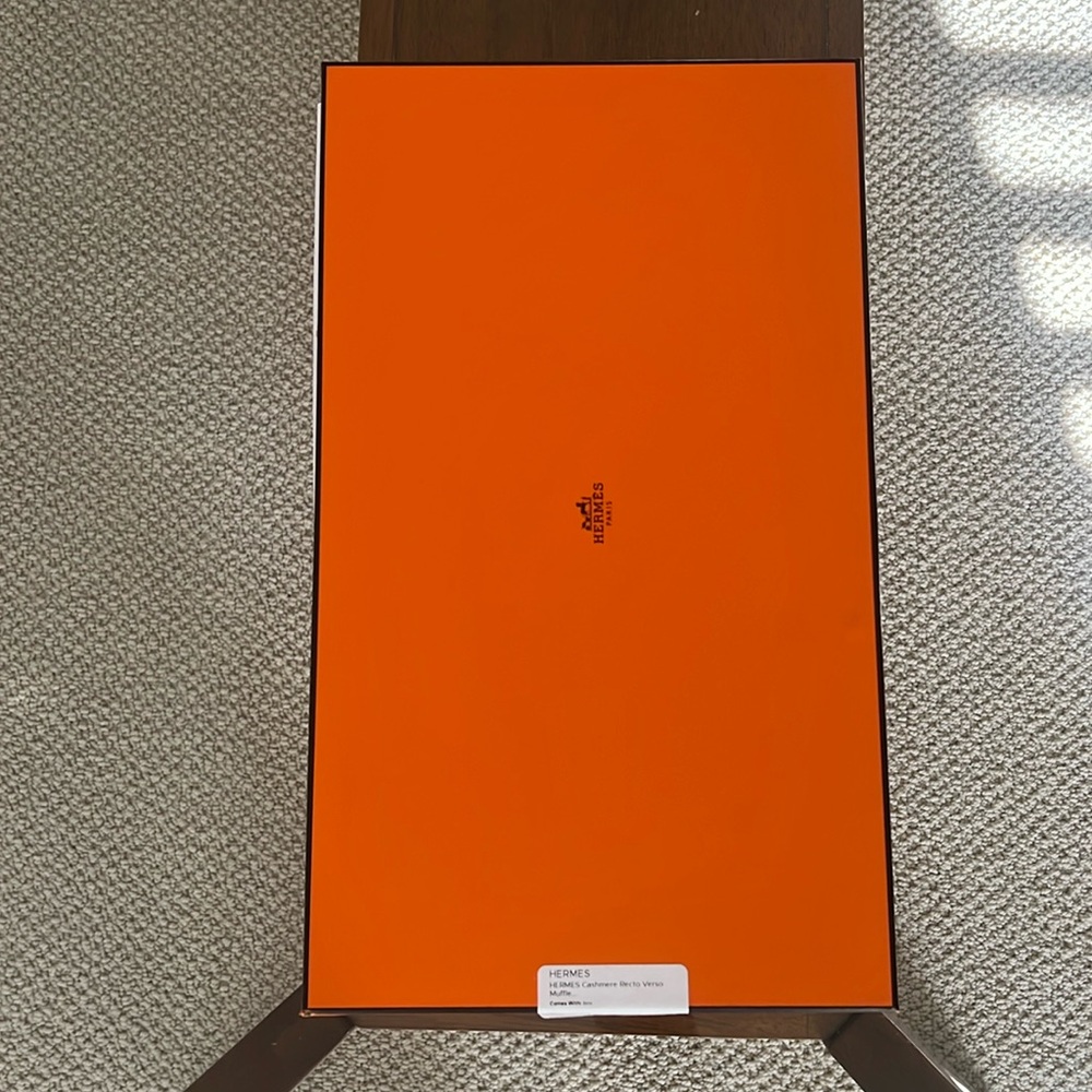 authentic Hermes box ( empty )